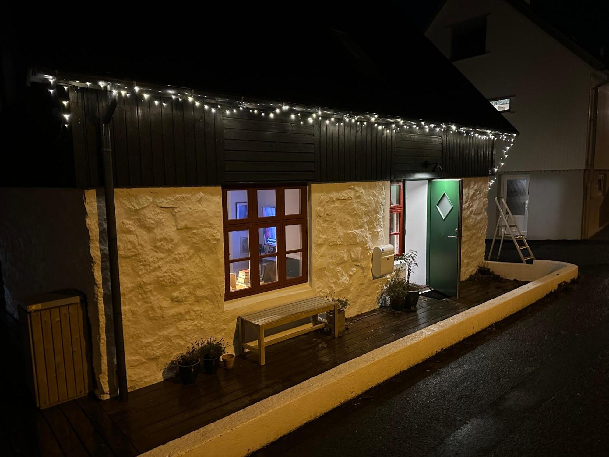 Cozy Traditional Home, Sythrugota Sydrugota Exterior foto